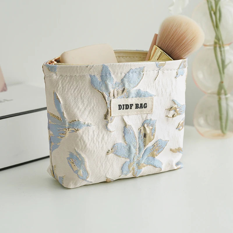 Women's Makeup Bag, Blue Bouquet, Large Capacity Sanitary Napkin, Touch-up, Makeup Supplies, Canvas Storage Bag, Toiletry Bag
