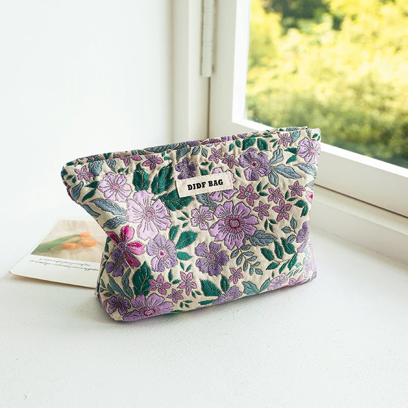 Women's Makeup Bag, Blue Bouquet, Large Capacity Sanitary Napkin, Touch-up, Makeup Supplies, Canvas Storage Bag, Toiletry Bag