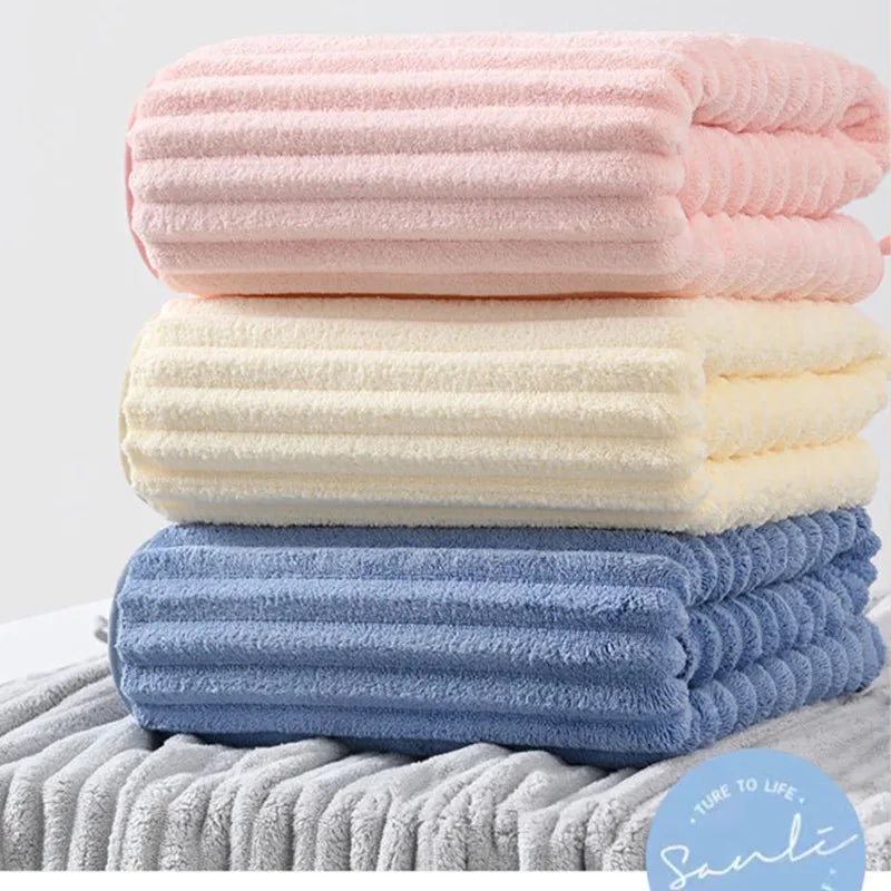 Enlarged and thickened bath towel, suitable for women to wear and can be wrapped in cotton absorbent towels, couple, adult coral