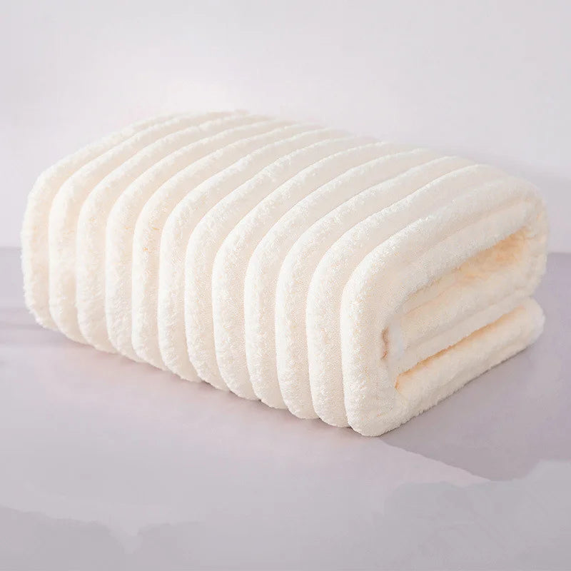 Enlarged and thickened bath towel, suitable for women to wear and can be wrapped in cotton absorbent towels, couple, adult coral