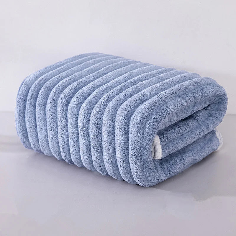 Enlarged and thickened bath towel, suitable for women to wear and can be wrapped in cotton absorbent towels, couple, adult coral