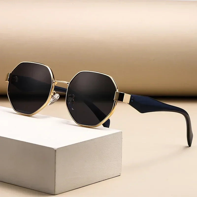 Vintage Sunglasses Women Fashion Polygonal Metal Frame Sunglasses Men Luxury Brand Designer UV400 Eye Protection Sun Glasses