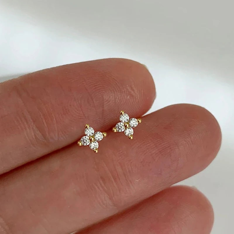 Huitan Eternity Love Earrings Ear Stud Piercing Silver Color/Gold Color Fashion Heart Earrings for Women Chic Wedding Jewelry