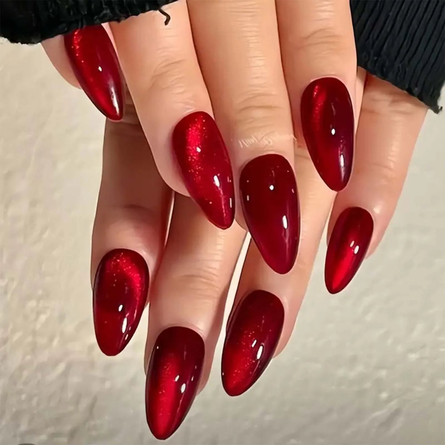 7.5ml Burgundy Cherry Red Glitter Jelly Ruby Cat Eye Nail Polish Gel Magnetic Nail Polish Gel Handmade Art Shiny Varnish UV Gel