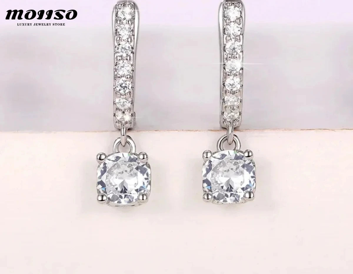 Elegant and Noble S925 Earring Pendant Shines with Charm, Essential Jewelry for Daily Work - Birthday Gift