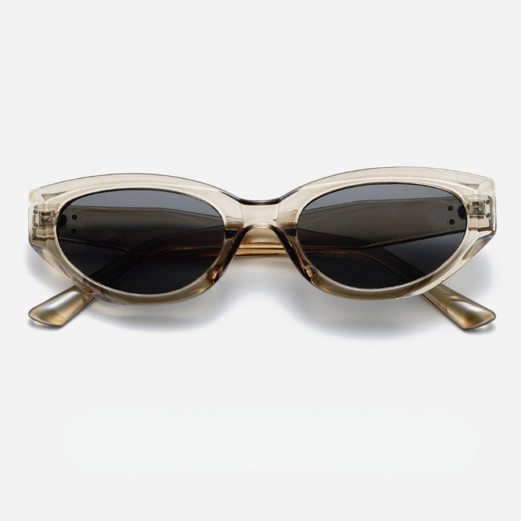 2025 New Style Functional Wind-style Cateye Sunglasses Women's Trendy Square-round Face Slimming High-grade Socialite Internet Celebrity Sunglasses