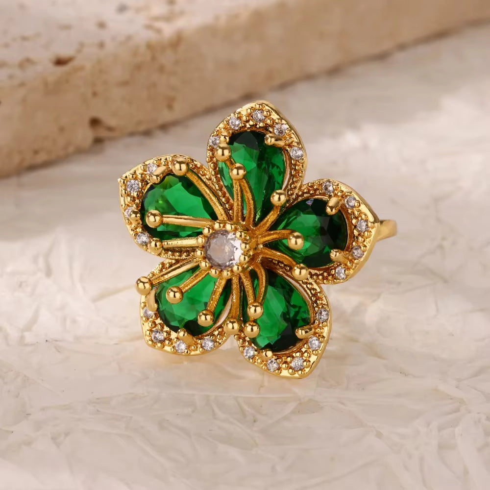Europe and the United States cross-border exquisite inlaid green zircon flower ring ladies 2025 new high-grade retro ring wholesale