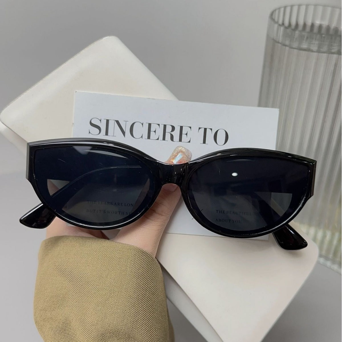 Cross-Border European and American Sunglasses for Men, Anti-Uv 2023 New Sunglasses for Women, Retro Cat-Eye Fashion Glasses Trendy