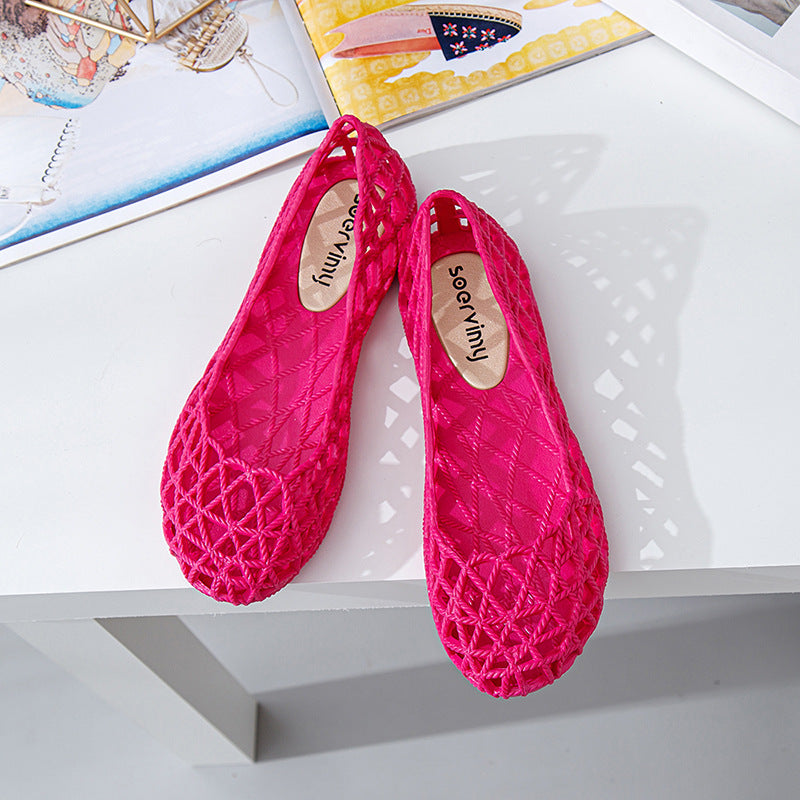 Plastic Sandals Women's 2022 New Summer Outer Wear Nurse Soft-soled Mother Shoes Hollow Non-slip Top Flat Hole Shoes