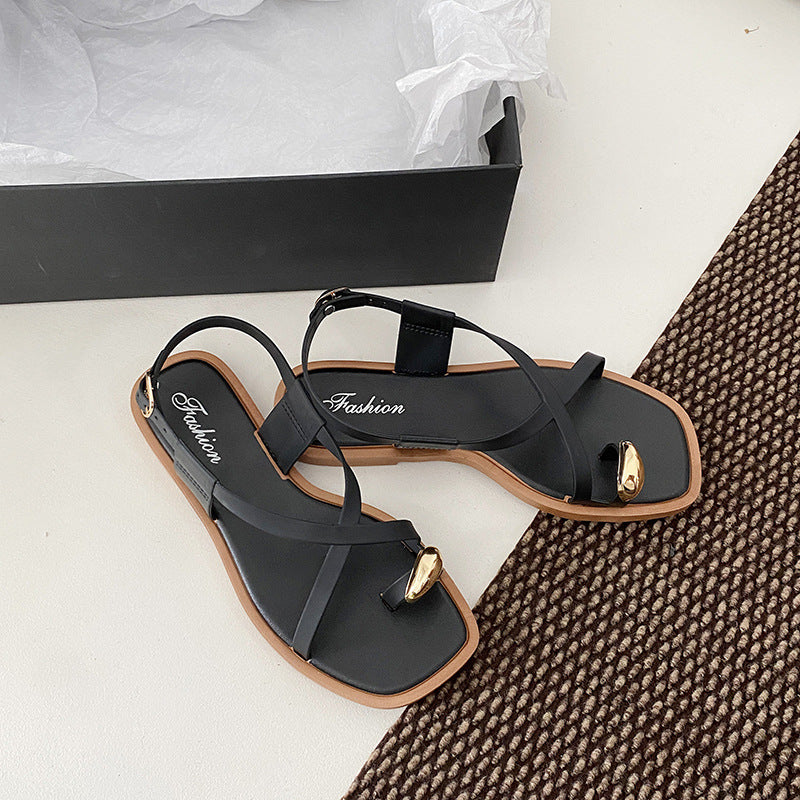 New Roman Sandals Women's Summer All-match Outwear Beach Finger Slippers 2024 Elegant Flip Flops for Women