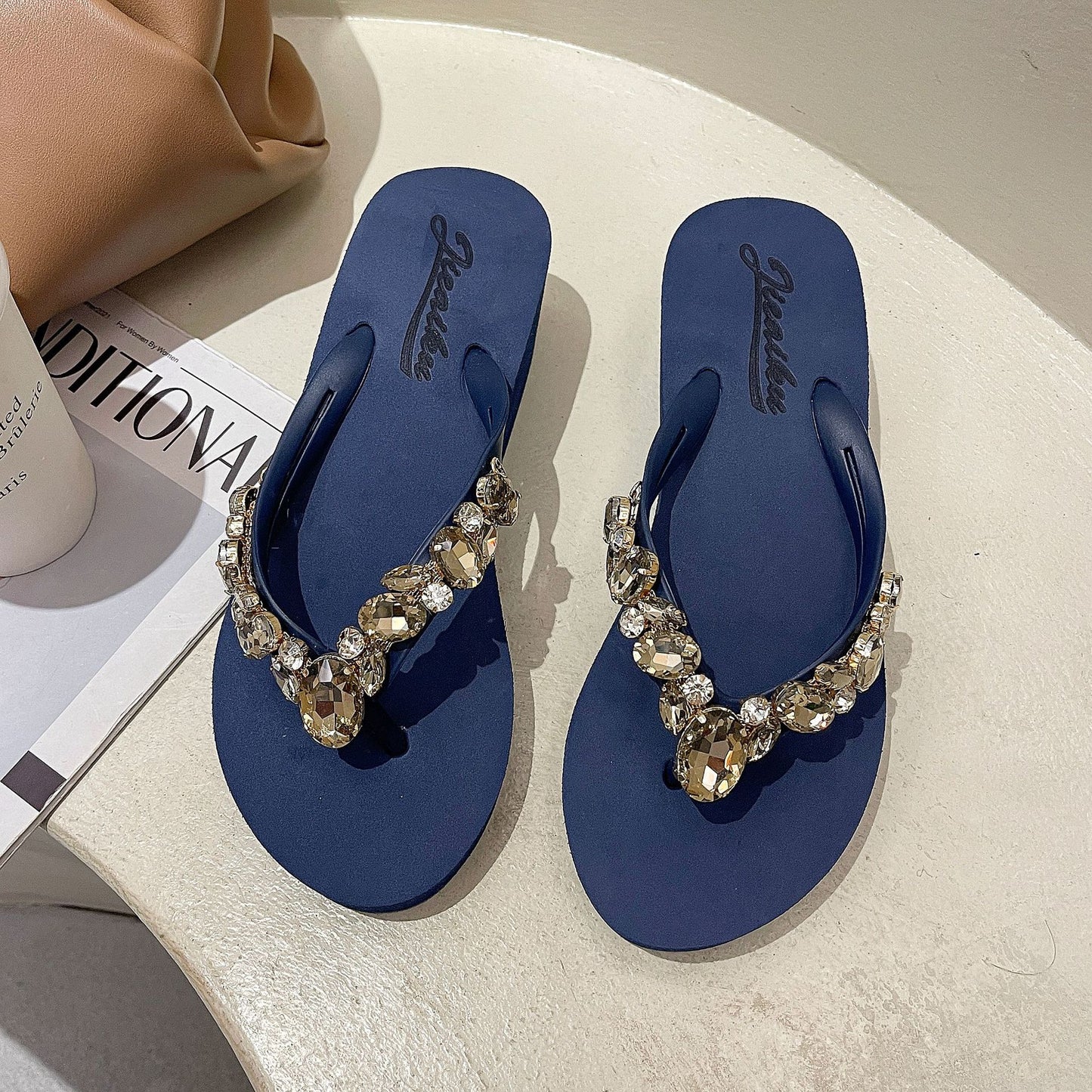 Choice One-Piece Drop Shipping Rhinestone Thick-Soled Flip-Flops for Women's Summer Outerwear Fashionable Korean Beach Shoes Wedge Heels for Women