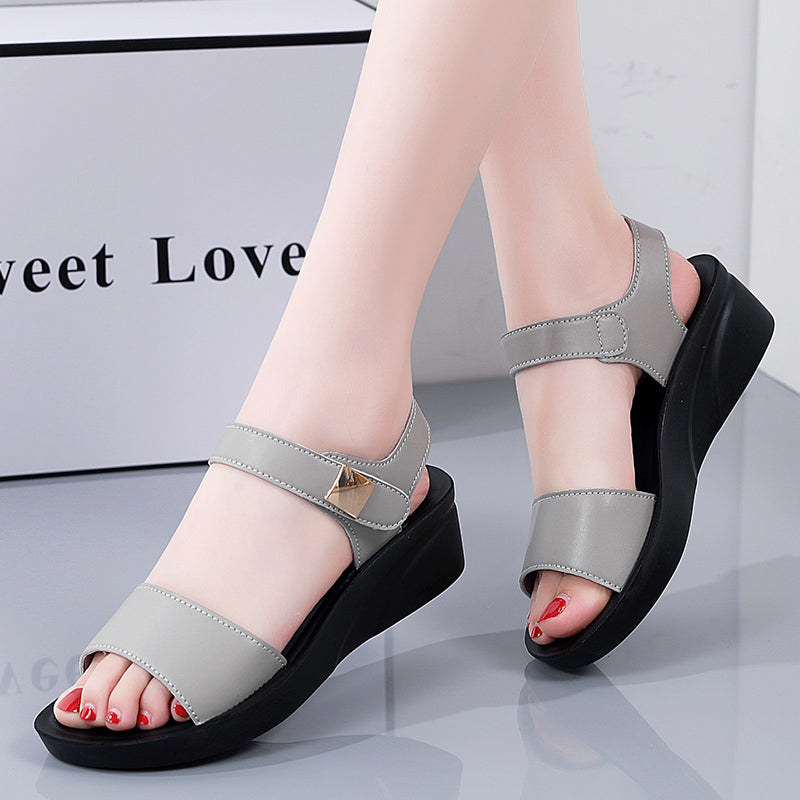 2025 New Style Women's Mom Shoes, Summer Sandals for Middle-Aged Women, Wedge Heels, Soft Soles, Mid-Heel, Flat Casual Shoes