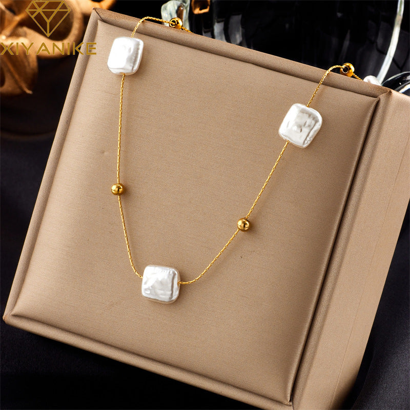 European and American Cross-Border Wholesale French Retro Woven Necklace Titanium Steel Plated with 18K Gold Clavicle Chain Light Luxury High-End Necklace