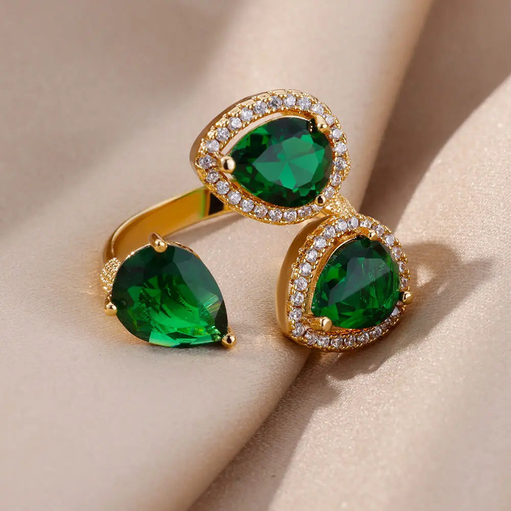 Europe and the United States cross-border exquisite inlaid green zircon flower ring ladies 2025 new high-grade retro ring wholesale