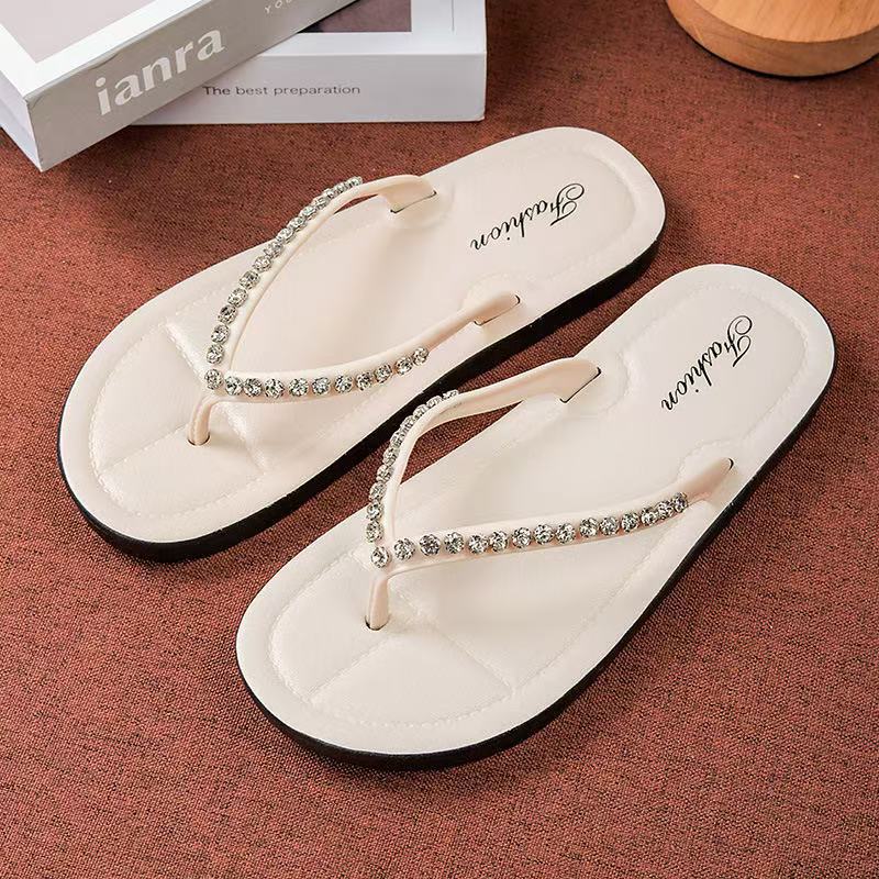 High-End Simple Water Brick Flip-Flops for Women Summer 2025 New Internet Celebrity Hot Style Outer Wear Flip-Flops Anti-Slip Sandals