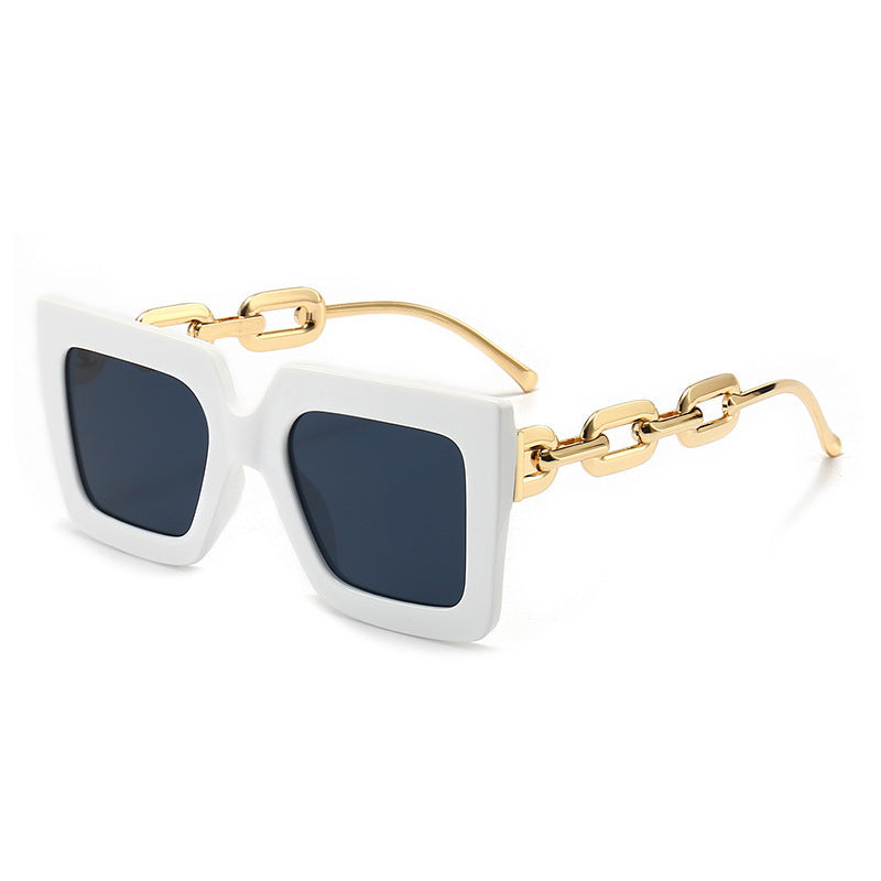 2025 New Black Sunglasses Women's Fashion European and American Large Frame Chain Sun Shade Sunglasses Outdoor Accessories Glasses