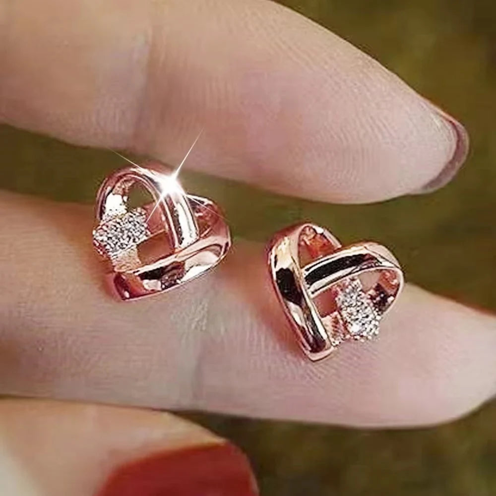 Huitan Eternity Love Earrings Ear Stud Piercing Silver Color/Gold Color Fashion Heart Earrings for Women Chic Wedding Jewelry