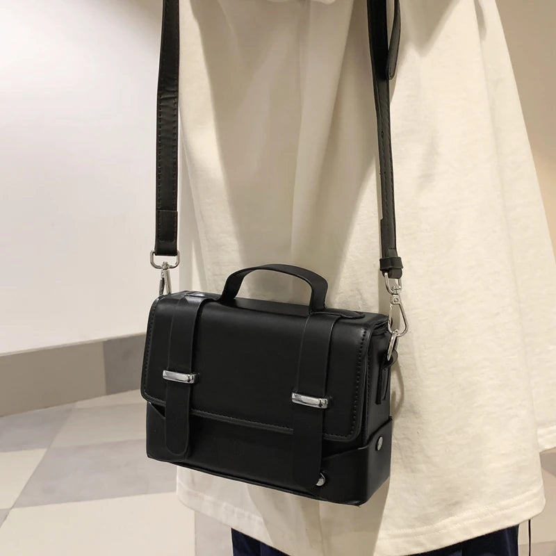 Minimalist Unisex Shoulder Bag Fashionable PU Leather Crossbody Bags Small Flip Style Messenger Bags for Women Designer Handbag