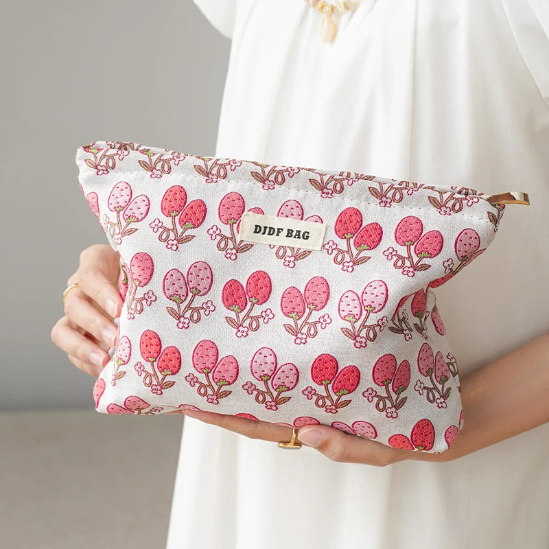 Women's Makeup Bag, Blue Bouquet, Large Capacity Sanitary Napkin, Touch-up, Makeup Supplies, Canvas Storage Bag, Toiletry Bag