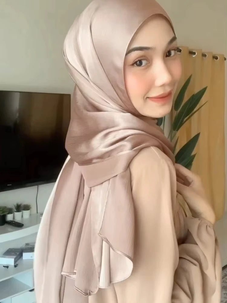 Premium Satin Crinkle Hijabs Scarf Chiffon Silk Shawl Plain Muslim Women Hijabs Shinny Islam Women Turban Pleated Scarf Ramadan